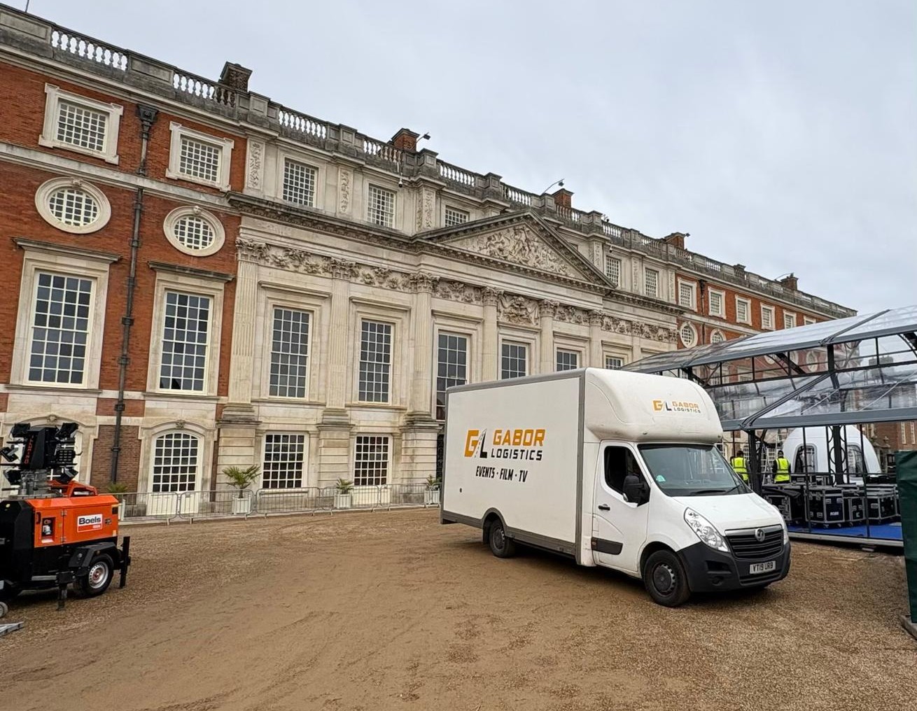 Luton low loader